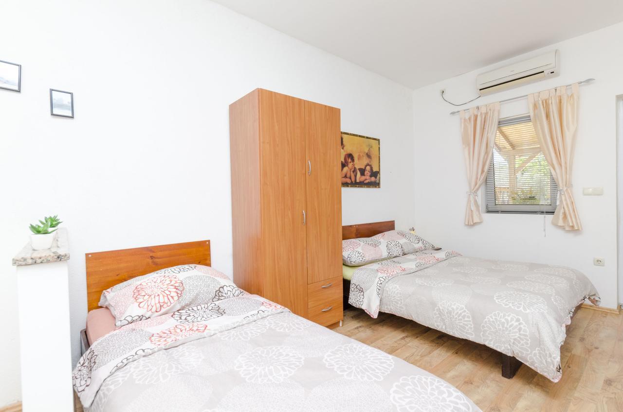 Apartments Ivana ニン エクステリア 写真