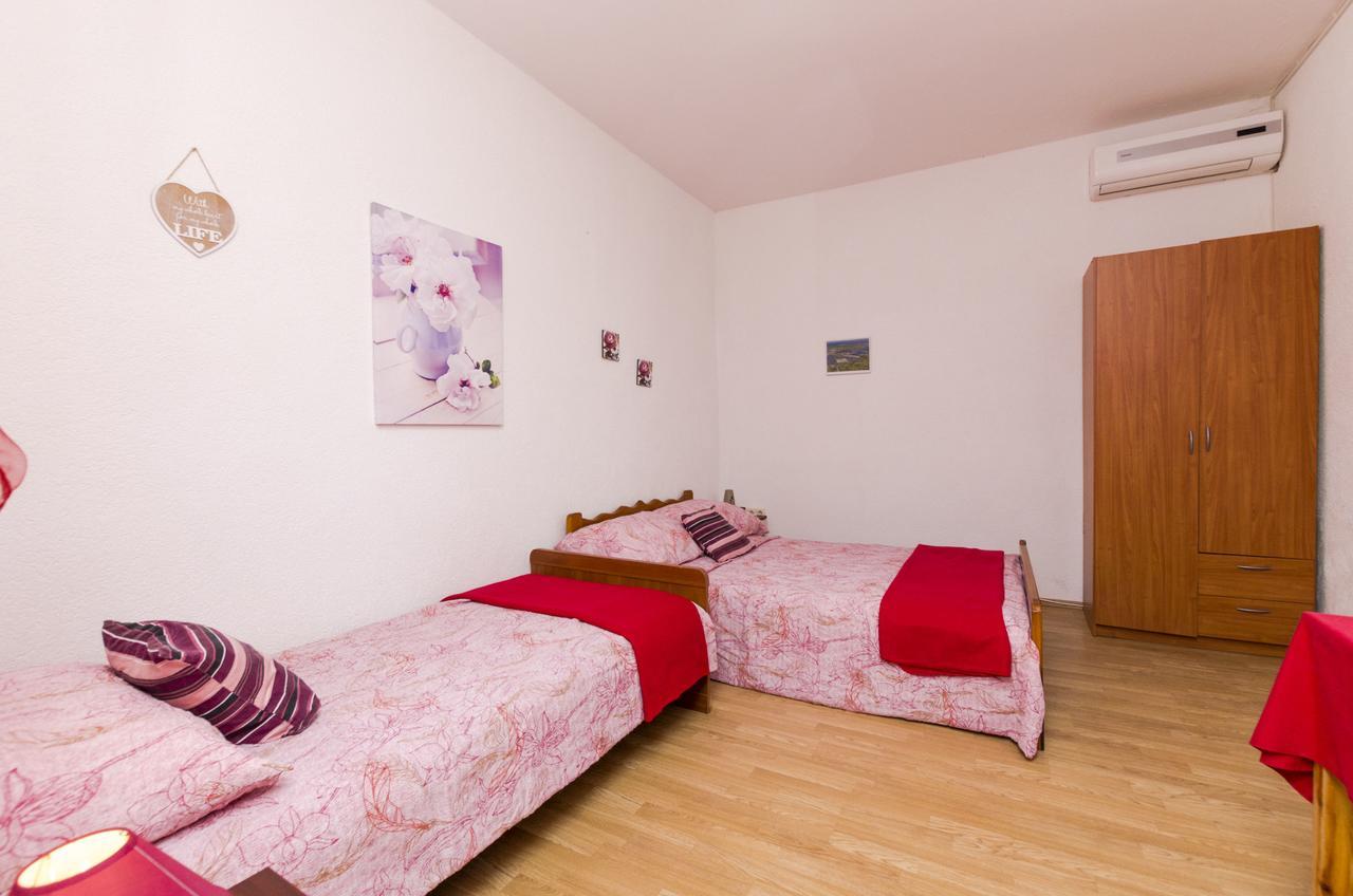 Apartments Ivana ニン エクステリア 写真